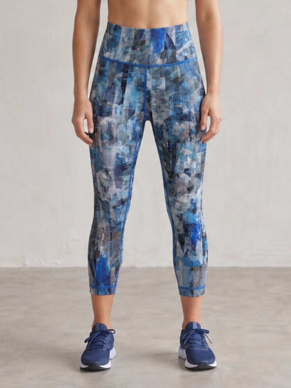 Lululemon Blue Abstract Print High Rise Crop Leggings Size 4